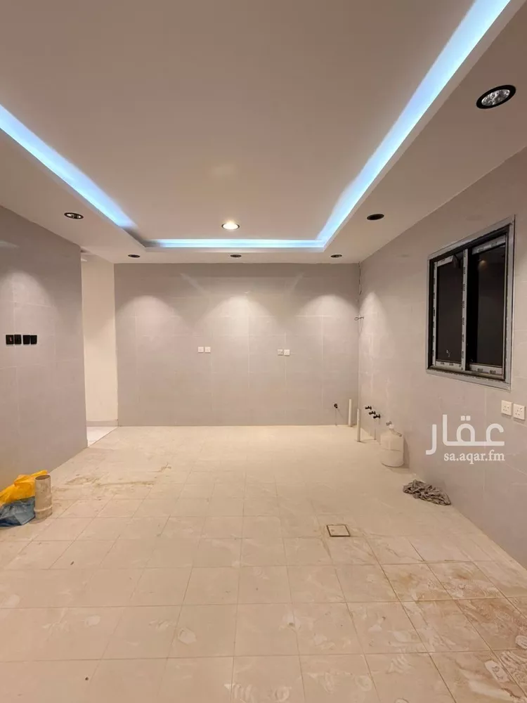 فيلا للبيع في شارع جنادة بن مالك, حي العوالي, مدينة الرياض, منطقة الرياض صورة 5