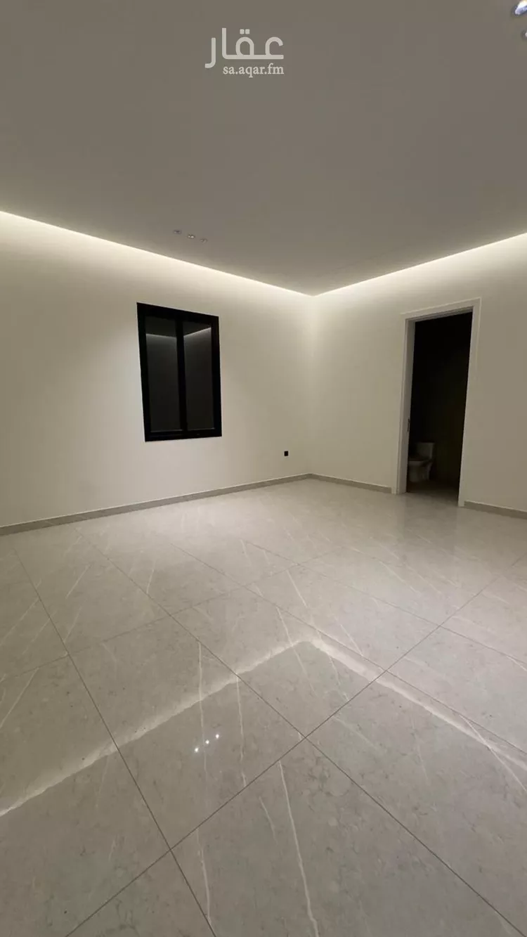 Floor for Sale in Riyadh Ar Rimal 10
