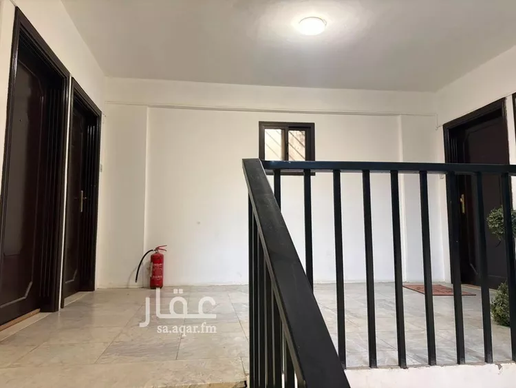 عمارة للبيع في شارع ضرار بن الخطاب, حي المروج, مدينة الرياض, منطقة الرياض صورة 3