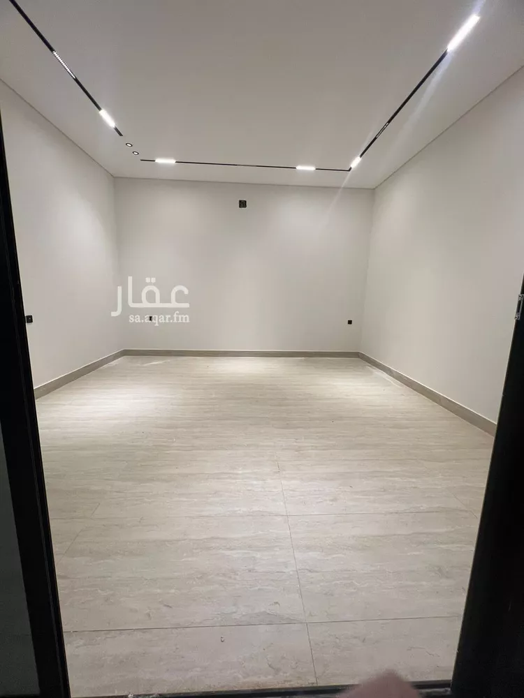 فيلا للبيع في شارع أبي المكارم بن سهل, حي المهدية, مدينة الرياض, منطقة الرياض صورة 5