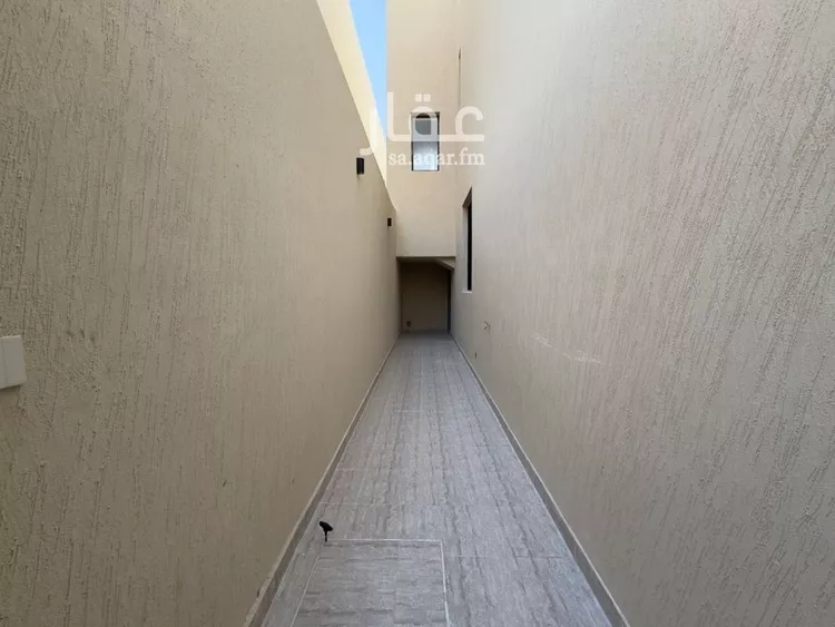 دور للبيع في شارع احمد بن عفيف, حي الجنادرية, مدينة الرياض, منطقة الرياض صورة 2