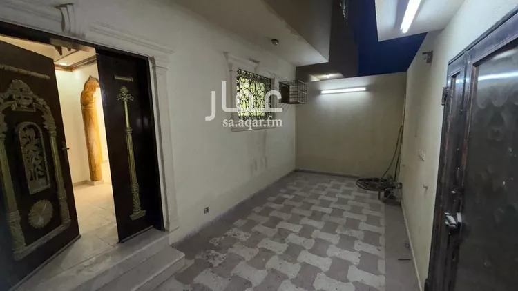 فيلا للبيع في شارع أبي الندى, حي العريجاء الغربي, مدينة الرياض, منطقة الرياض صورة 2