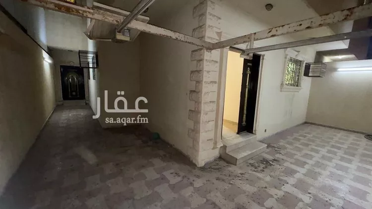 فيلا للبيع في شارع أبي الندى, حي العريجاء الغربي, مدينة الرياض, منطقة الرياض صورة 5