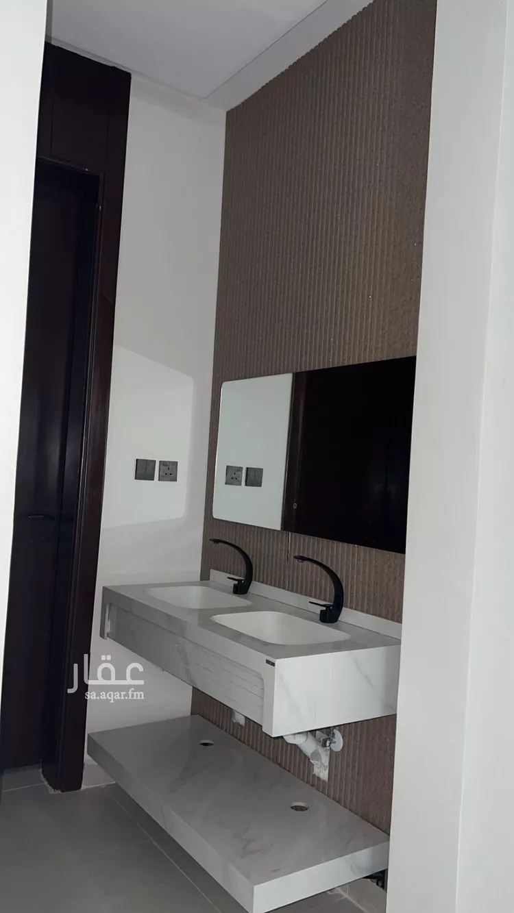 فيلا للبيع في شارع قيال, حي الرياض, مدينة جدة, منطقة مكة المكرمة 8