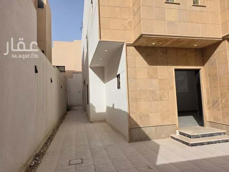 Floor for Rent in Riyadh Al Yasmin صورة 3