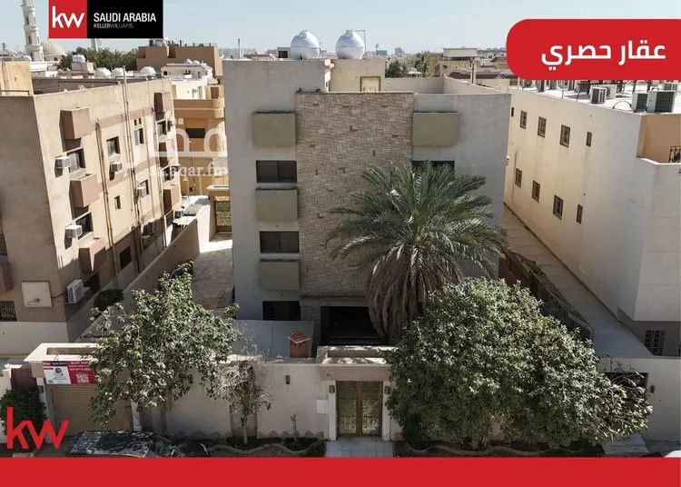 فيلا للبيع في شارع أبي صالح الجيلي, حي السليمانية, مدينة الرياض, منطقة الرياض صورة 2