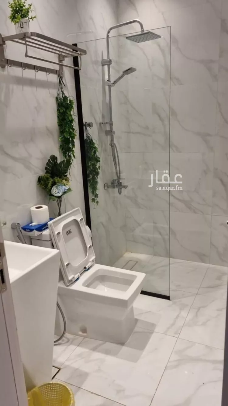 فيلا للإيجار في شارع عبداللطيف بن المبارك, حي النرجس, مدينة الرياض, منطقة الرياض صورة 3