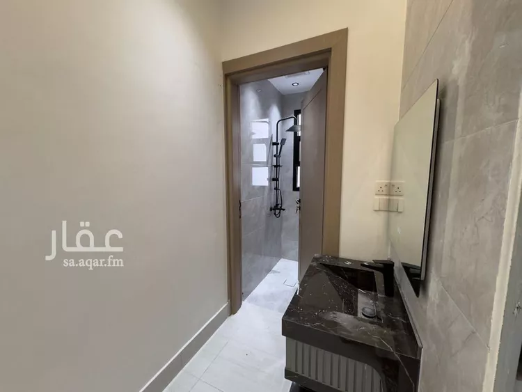 دور للبيع في شارع احمد بن عفيف, حي الجنادرية, مدينة الرياض, منطقة الرياض صورة 4