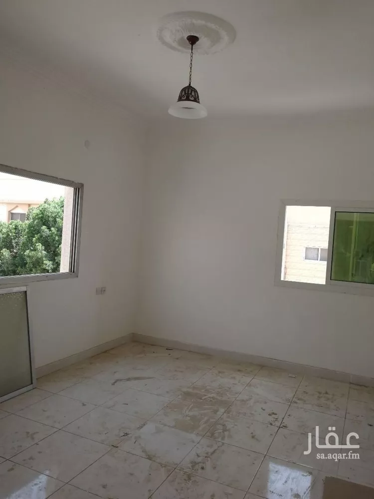 فيلا للبيع في شارع مطلق عبدالخالق, حي الملز, مدينة الرياض, منطقة الرياض صورة 4