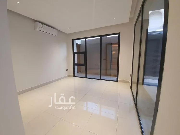 دور للبيع في شارع إسماعيل المأموني, حي العليا, مدينة الرياض, منطقة الرياض صورة 2