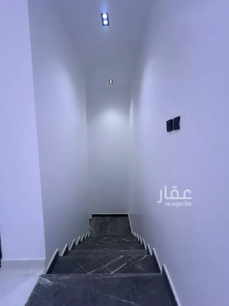 فيلا للبيع في شارع العمرة, حي الجنادرية, مدينة الرياض, منطقة الرياض 19