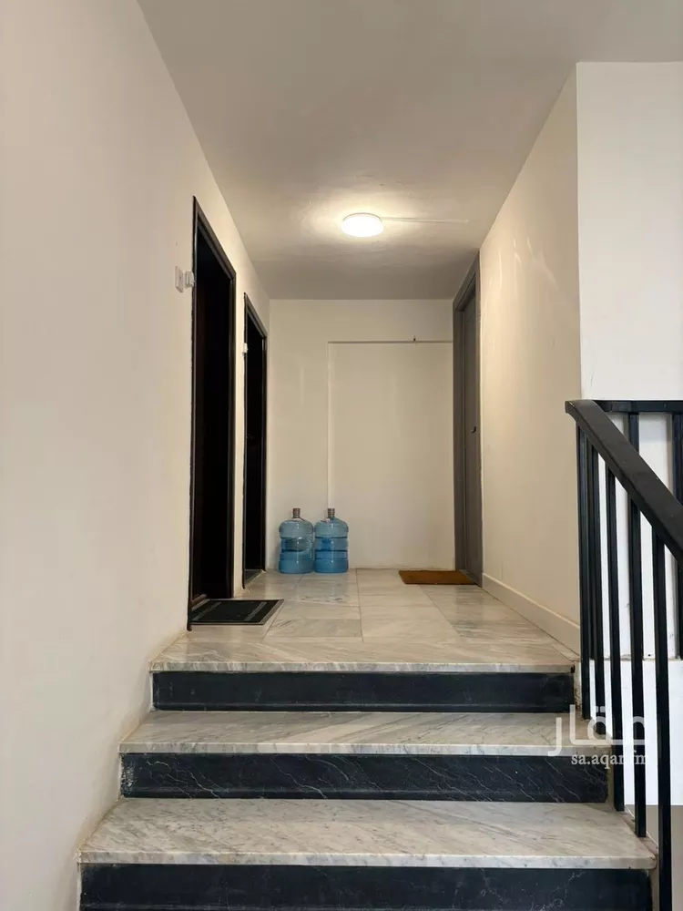 عمارة للبيع في شارع ضرار بن الخطاب, حي المروج, مدينة الرياض, منطقة الرياض صورة 2