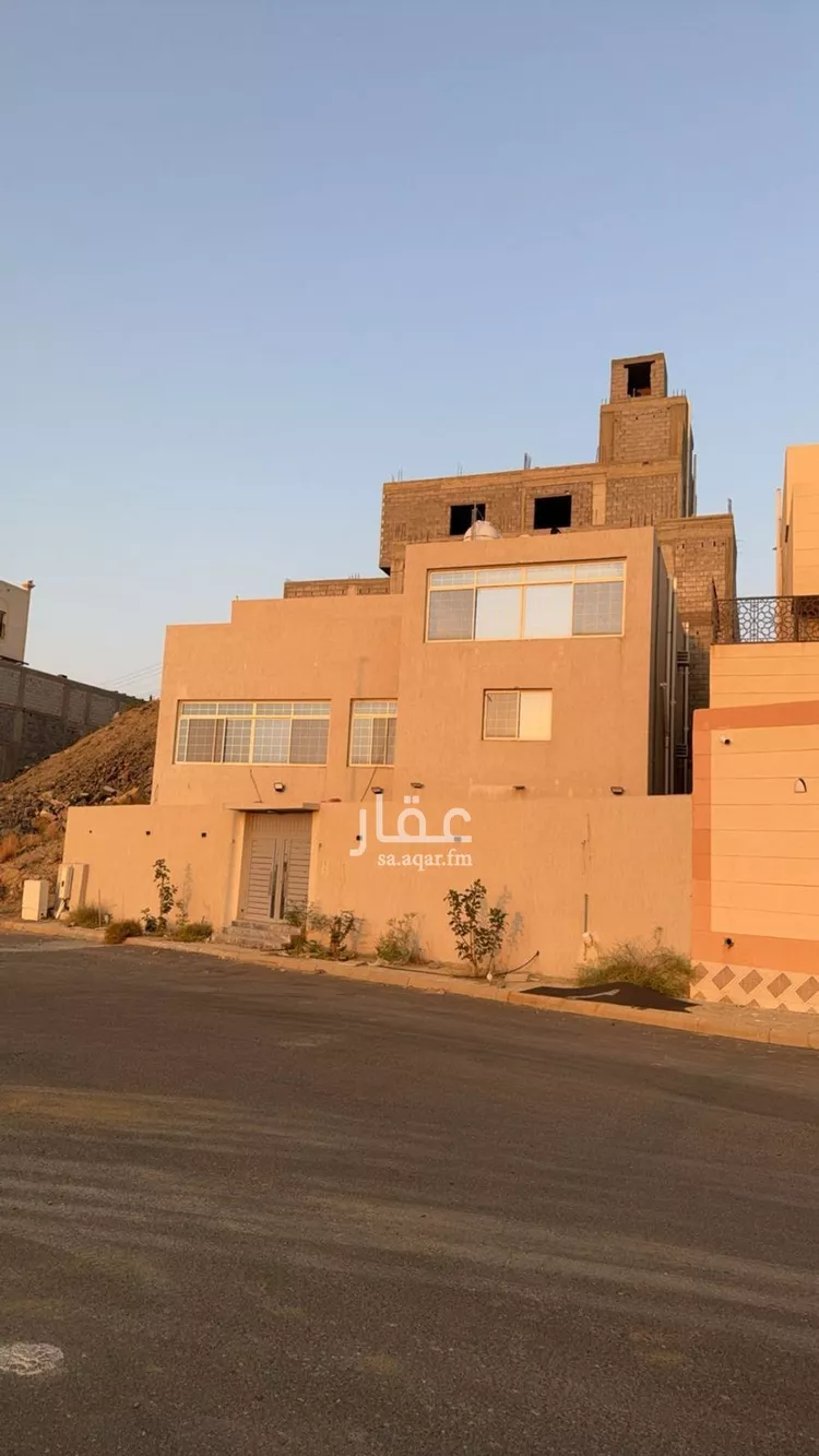 فيلا للبيع في شارع النمور, حي الهدا, مدينة الطائف, منطقة مكة المكرمة صورة 5