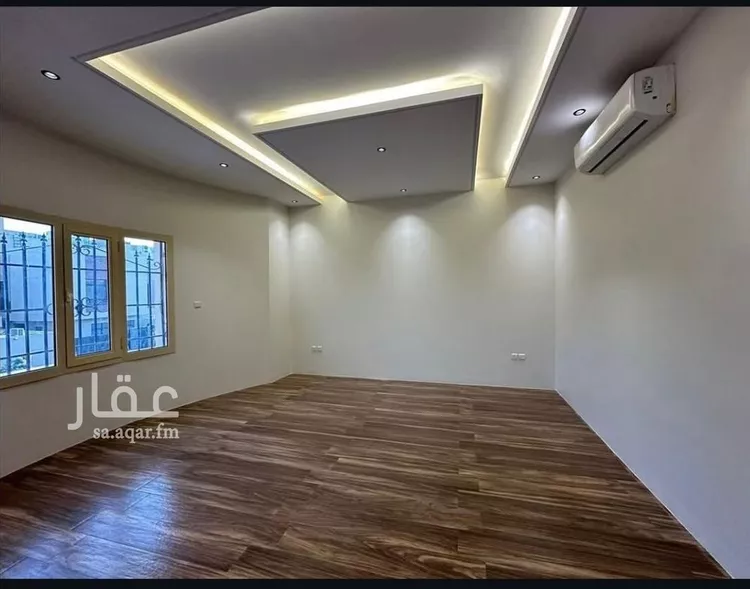 فيلا للبيع في شارع عبدالصمد بن محمد, حي العارض, مدينة الرياض, منطقة الرياض صورة 2