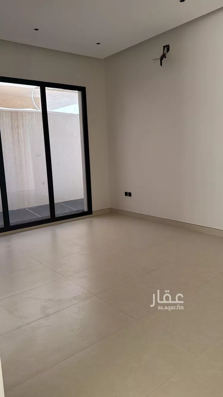 فيلا للبيع في شارع عبدالقادر الشلبي, حي البيان, مدينة الرياض, منطقة الرياض صورة 5