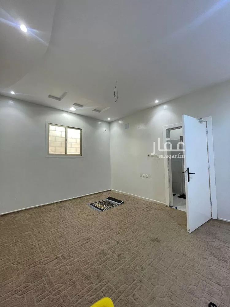 عمارة للبيع في شارع  ابي حنيفه, حي العريجاء الغربي, مدينة الرياض, منطقة الرياض صورة 5