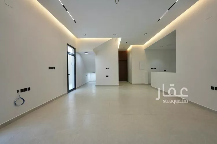 فيلا للبيع في شارع فضل الله بن عبدالله الطبري, حي الرمال, مدينة الرياض, منطقة الرياض 6