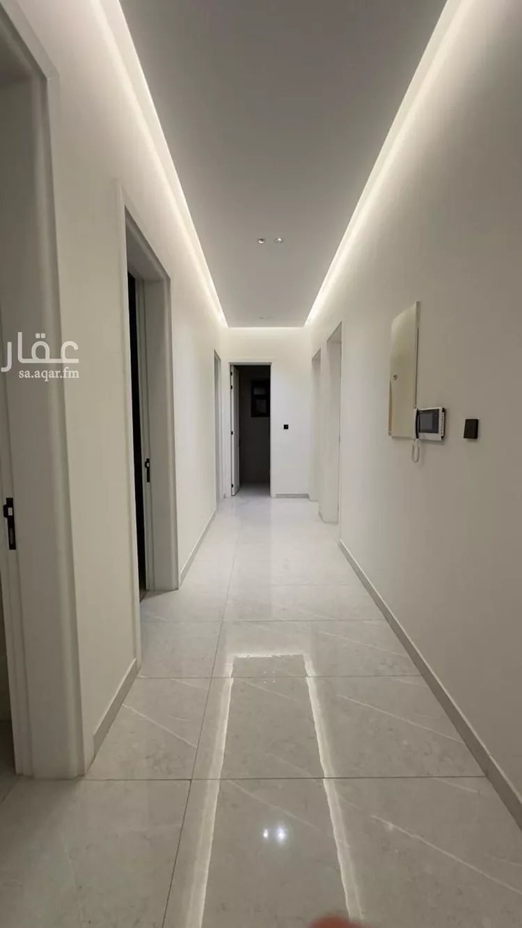 دور للبيع في شارع فضل الله بن عبدالله الطبري, حي الرمال, مدينة الرياض, منطقة الرياض صورة 4