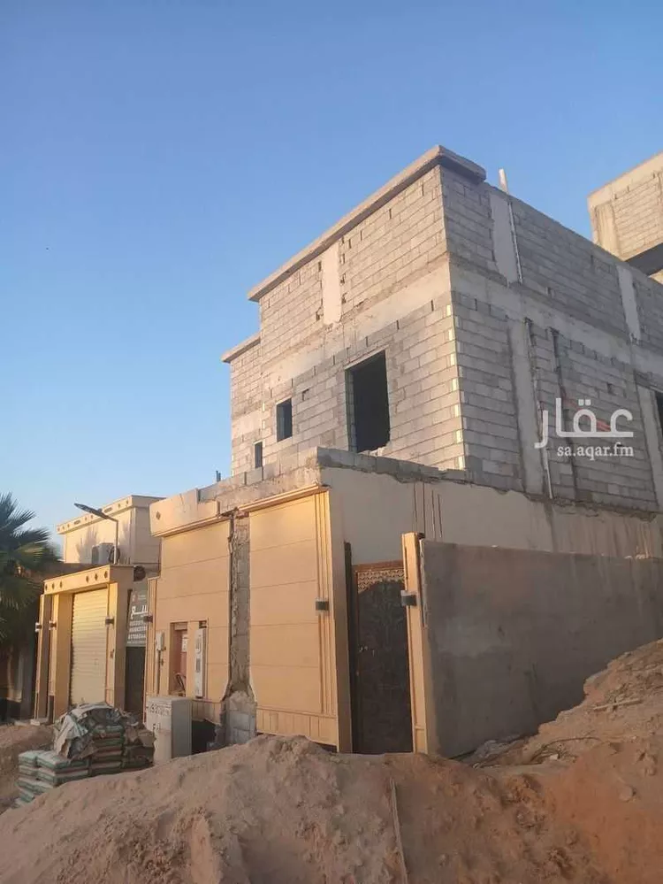 فيلا للبيع في شارع رقم 33, حي ظهرة لبن, مدينة الرياض, منطقة الرياض صورة 2