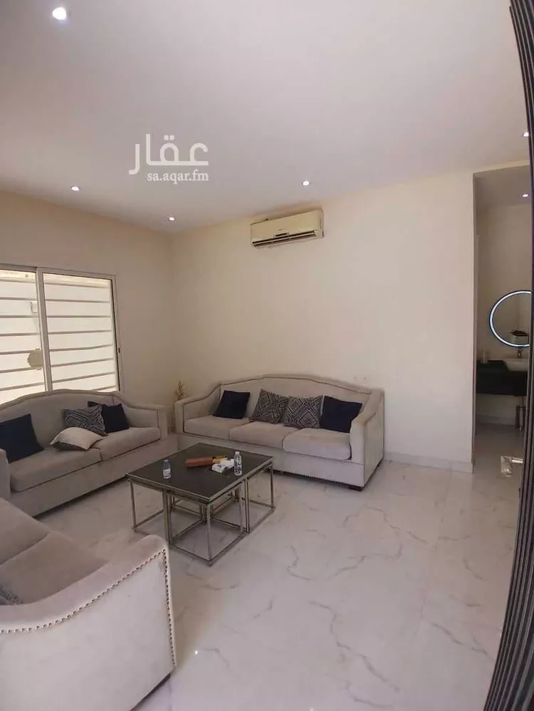 دور للإيجار في شارع محمد الأكحل, حي عكاظ, مدينة الرياض, منطقة الرياض صورة 5