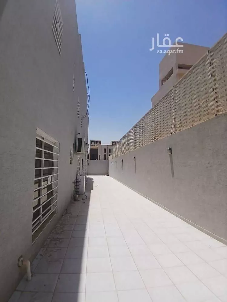 Floor for Rent in Riyadh Okaz