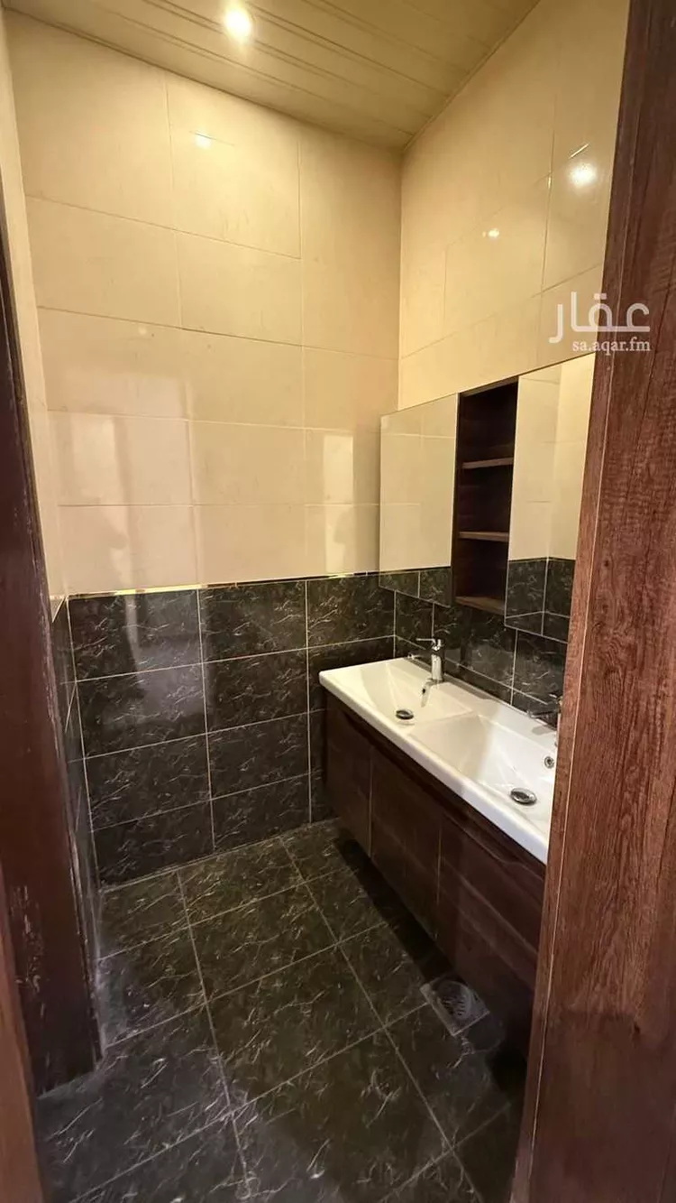 فيلا للإيجار في شارع ابي محمد المحلي, حي الروابي, مدينة الرياض, منطقة الرياض صورة 5