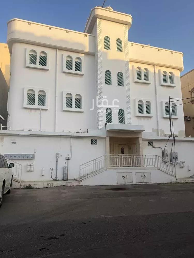 عمارة للبيع في شارع الحسين المحاملي ، حي الرصراص ، خميس مشيط ، خميس مشيط