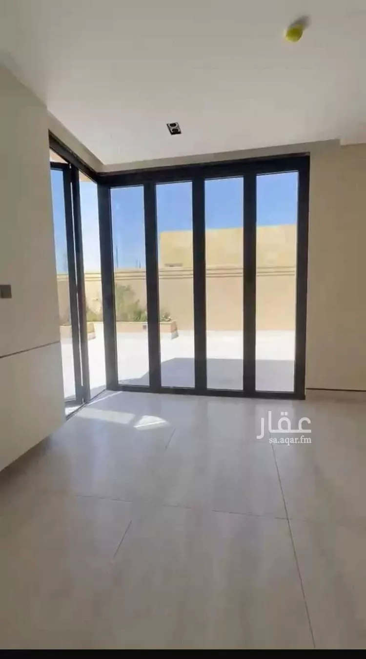 فيلا للإيجار في شارع نعيم بن مسعود, حي السليمانية, مدينة الرياض, منطقة الرياض صورة 3