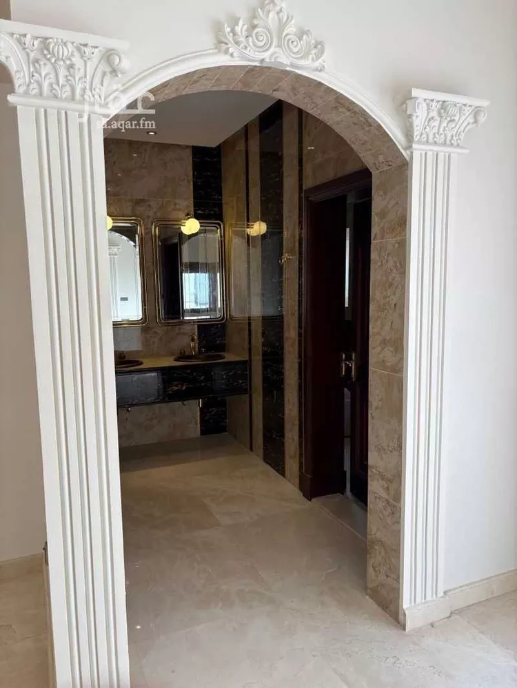 فيلا للبيع في شارع رفحاء, حي الملك سلمان, مدينة الرياض, منطقة الرياض صورة 2