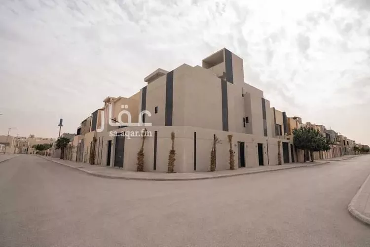 دور للبيع في شارع علي الربيش, حي العارض, مدينة الرياض, منطقة الرياض صورة 2