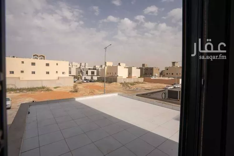 دور للبيع في شارع علي الربيش, حي العارض, مدينة الرياض, منطقة الرياض 6