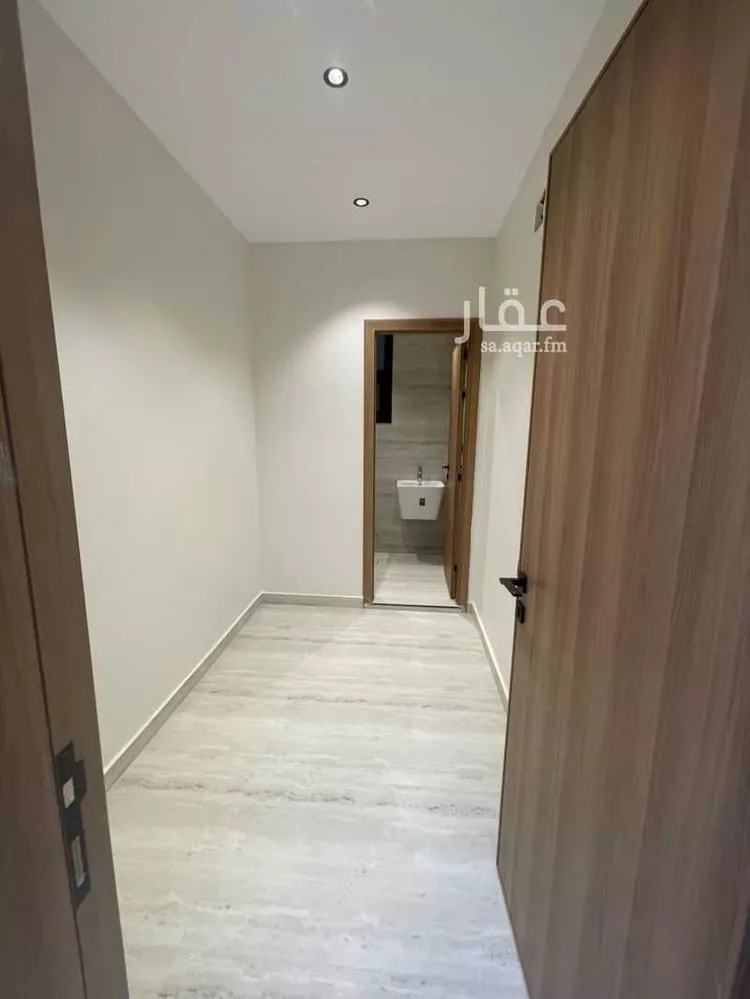 Villa for Rent in Riyadh Al Janadriyah 15