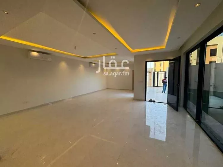 Villa for Rent in Riyadh Al Janadriyah 12