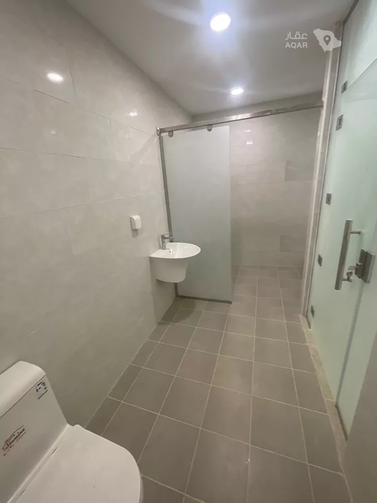 Villa for Rent in Riyadh Al Janadriyah 19