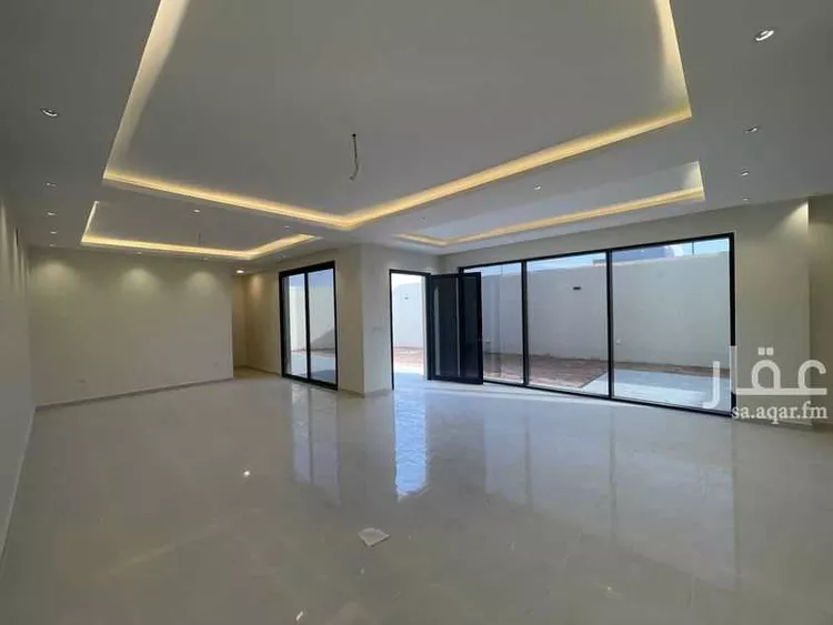Villa for Rent in Riyadh Al Janadriyah 12
