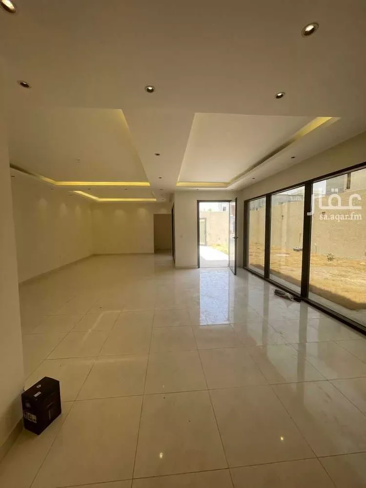 Villa for Rent in Riyadh Al Janadriyah 12