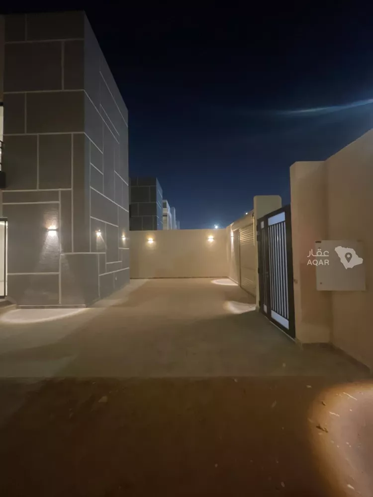 Villa for Rent in Riyadh Al Janadriyah 3