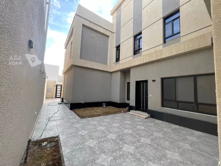 Villa for Rent in Riyadh Al Janadriyah 5