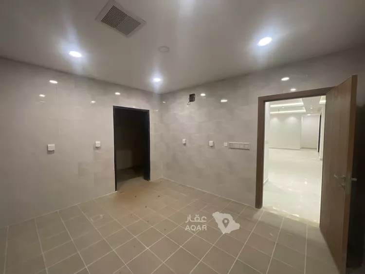 Villa for Rent in Riyadh Al Janadriyah 12