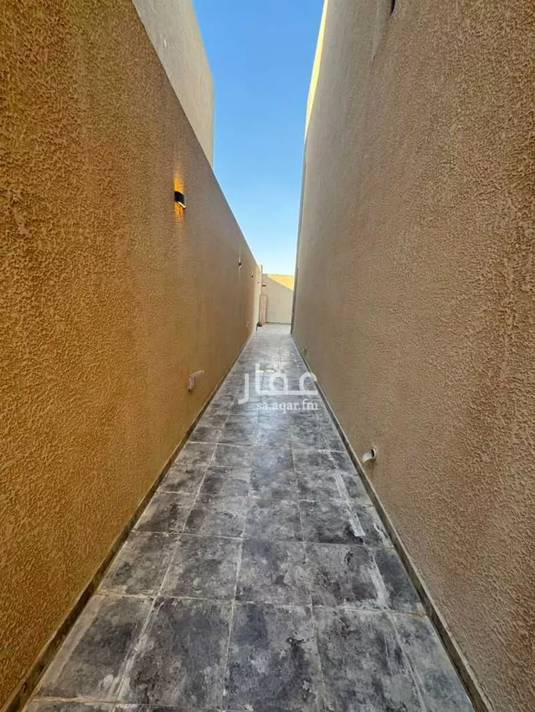 Villa for Rent in Riyadh Al Janadriyah 18