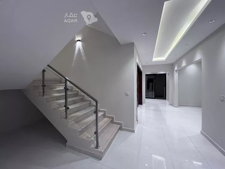 Villa for Rent in Riyadh Al Janadriyah 12