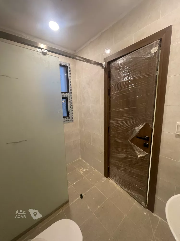 Villa for Rent in Riyadh Al Janadriyah 18