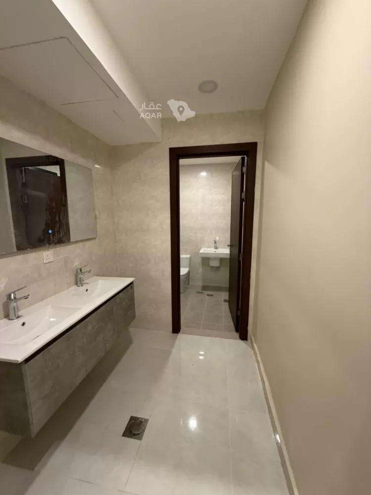 Villa for Rent in Riyadh Al Janadriyah 9