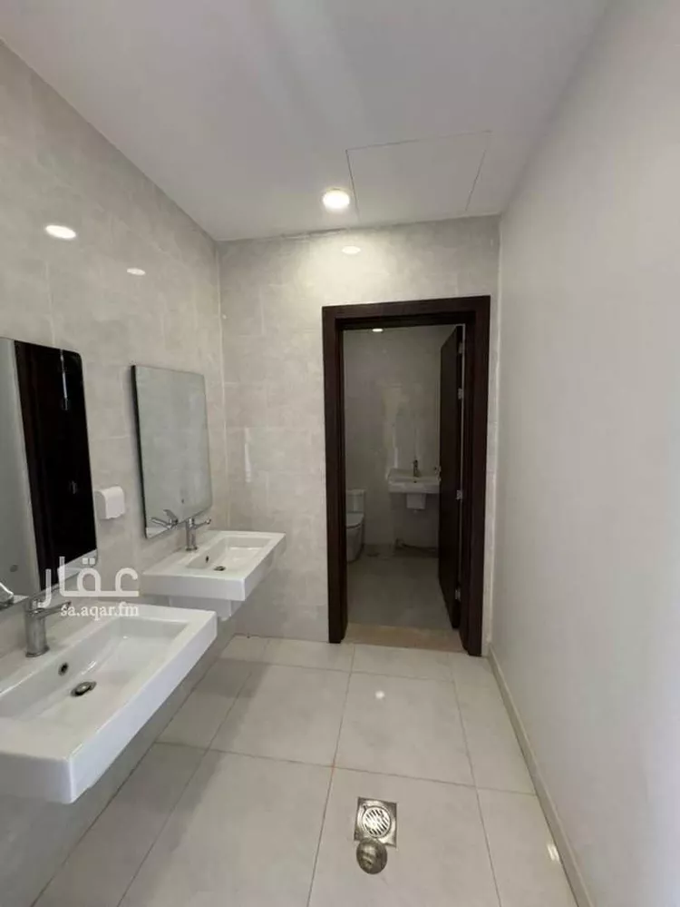 Villa for Rent in Riyadh Al Janadriyah 9