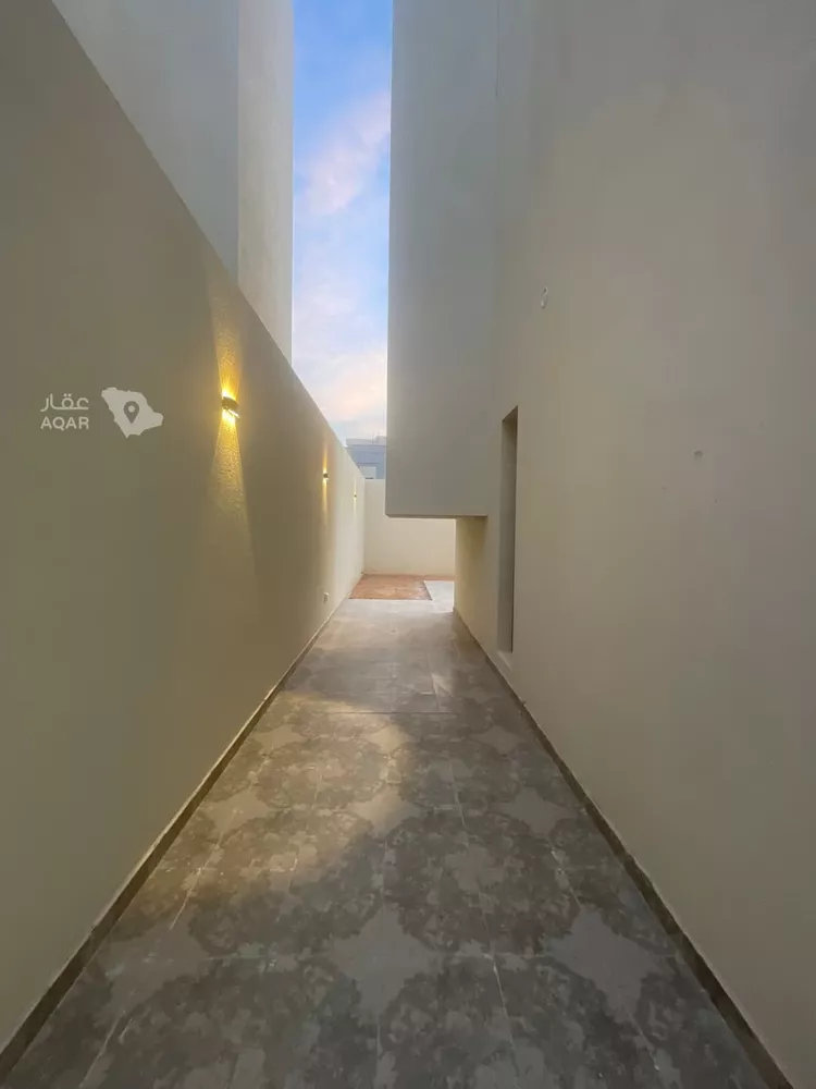Villa for Rent in Riyadh Al Janadriyah 5
