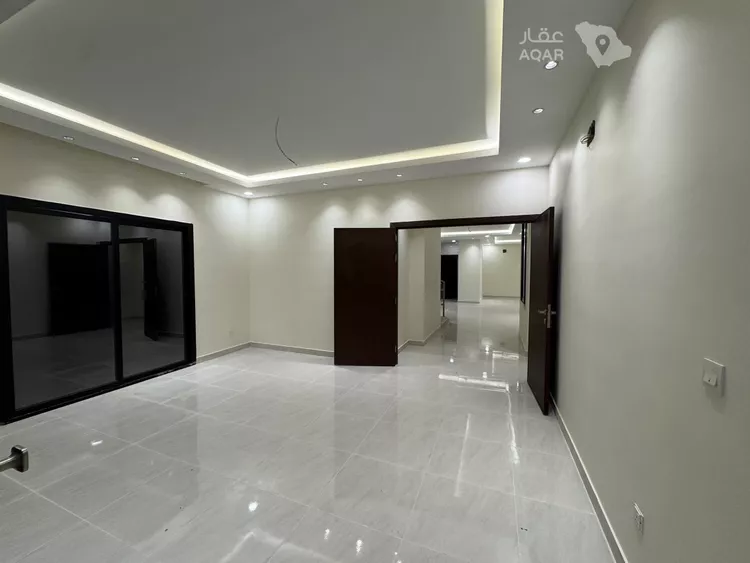 Villa for Rent in Riyadh Al Janadriyah 10