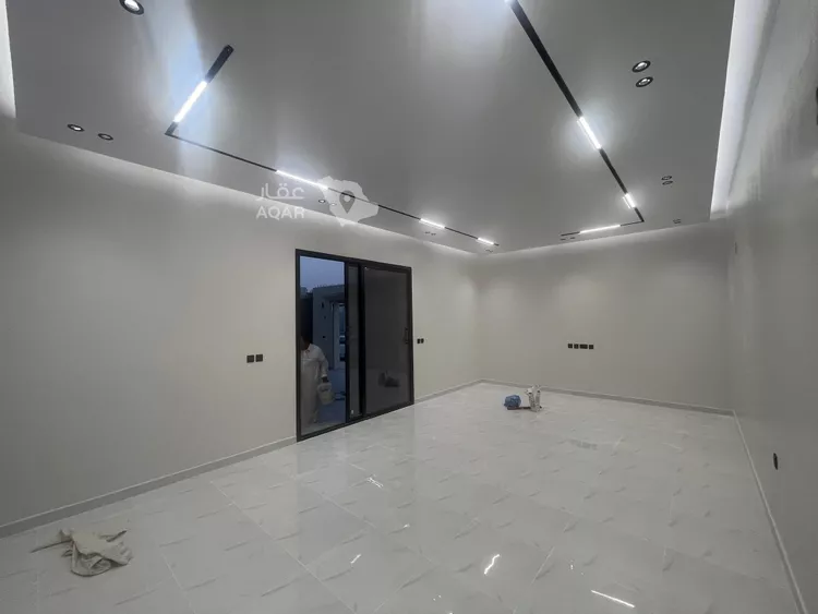 Villa for Rent in Riyadh Al Janadriyah 7