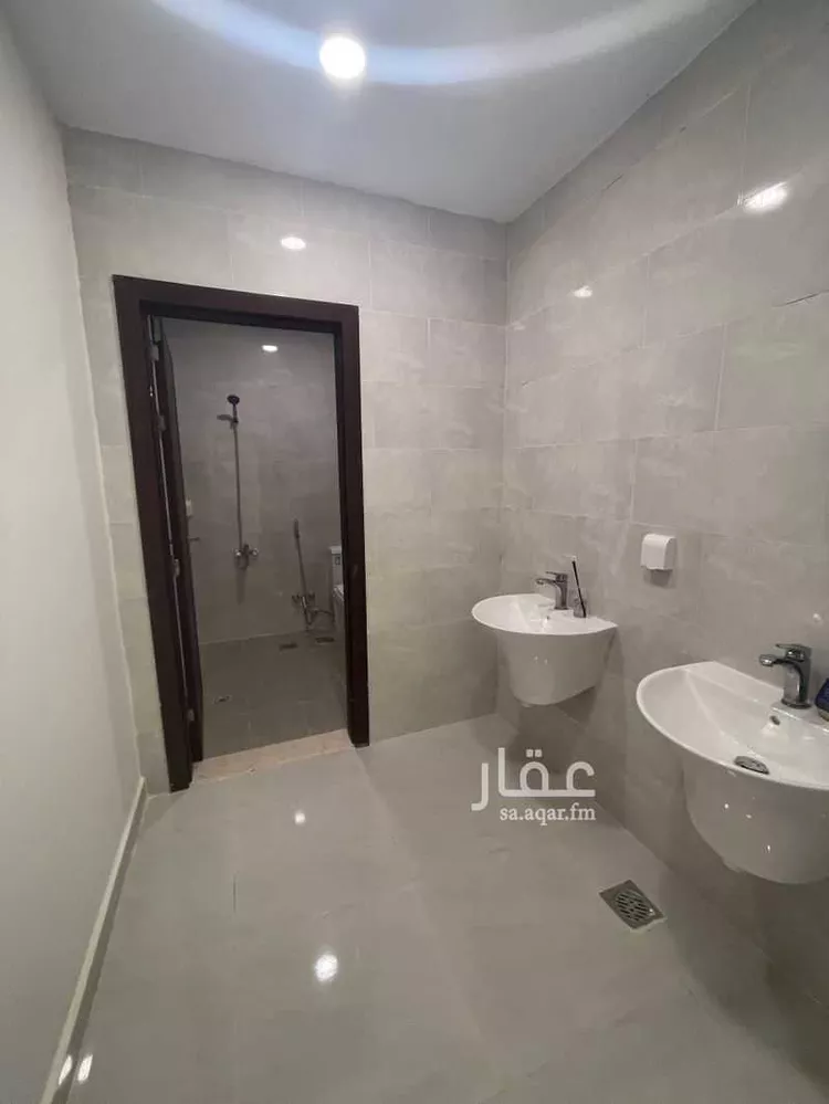 Villa for Rent in Riyadh Al Janadriyah 9