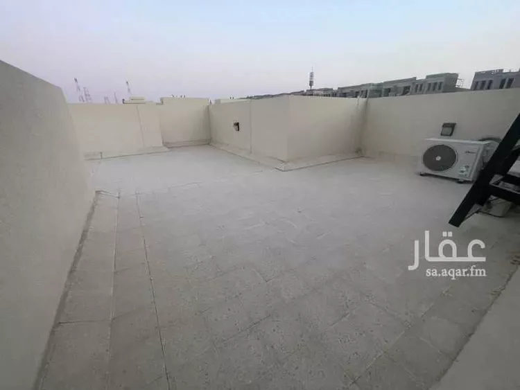 Villa for Sale in Riyadh Al Janadriyah 30