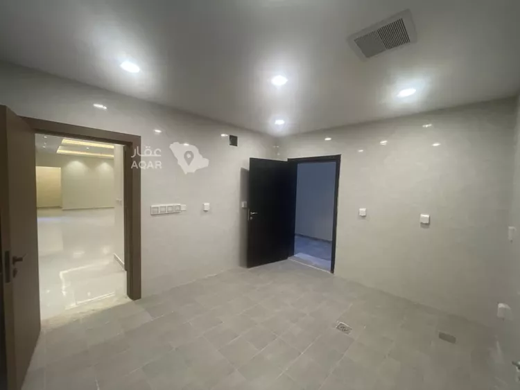 Villa for Rent in Riyadh Al Janadriyah 12